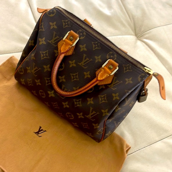 Louis Vuitton
Monogram Speedy 25” Vintage Bag - Picture 1 of 3
